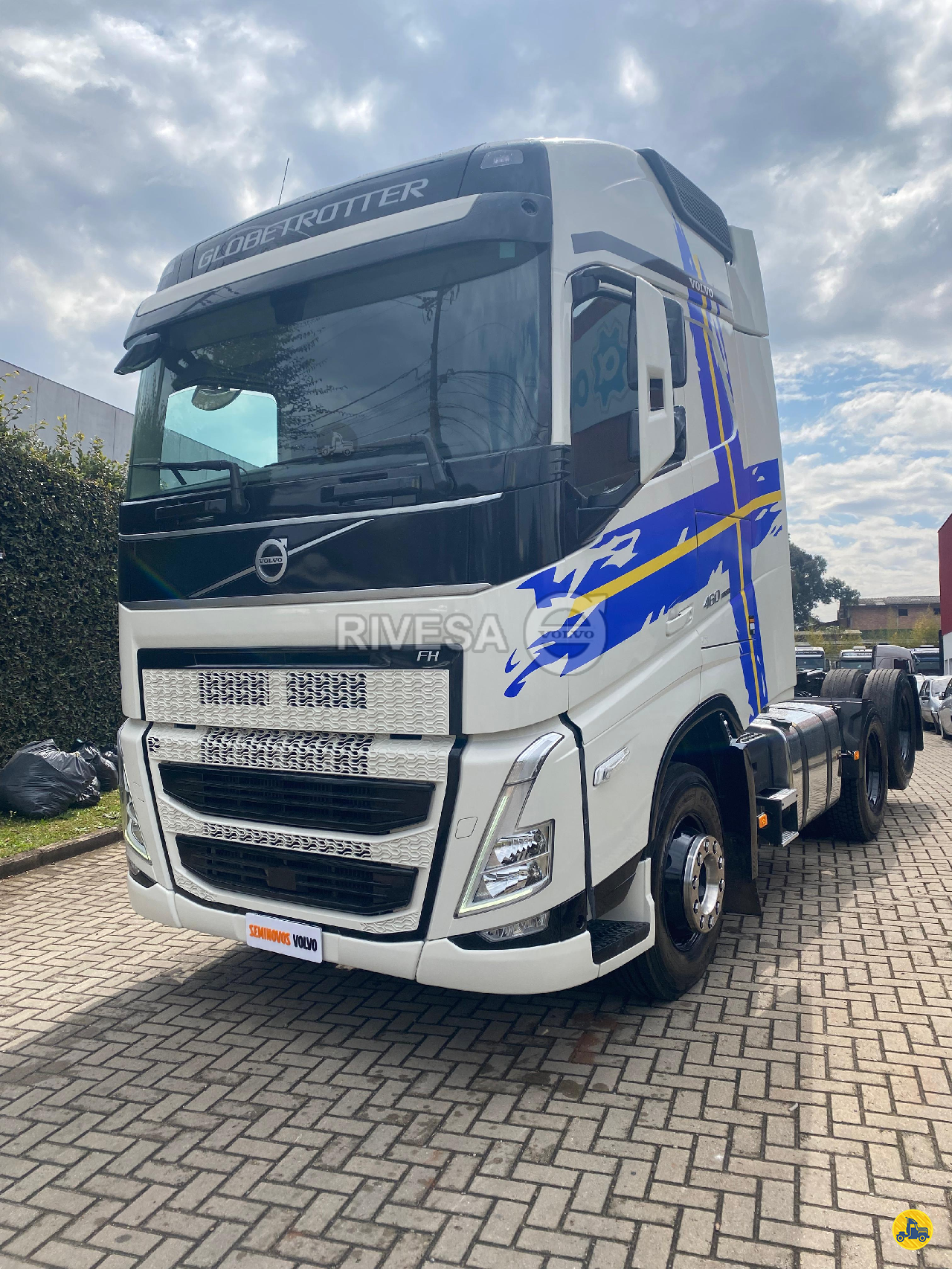 CAMINHAO VOLVO VOLVO FH 460 Cavalo Mecânico Cavalo 6x2 Rivesa - Volvo Matriz MARINGA PARANÁ PR